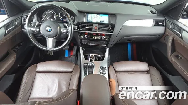 BMW X4 — интерьер