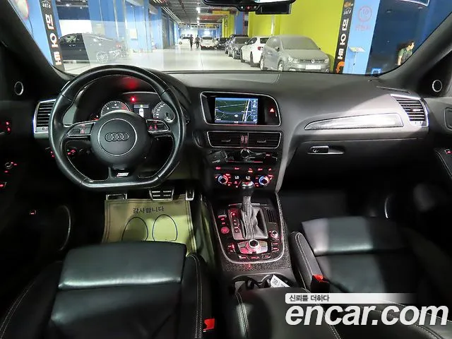 Audi SQ5 — интерьер