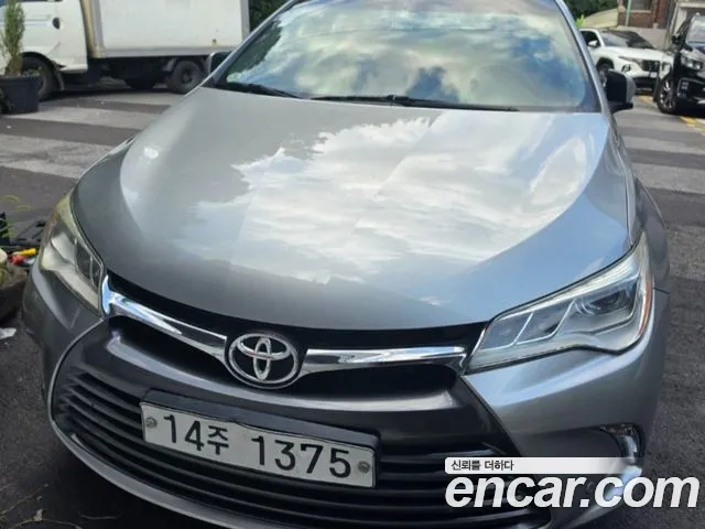 Toyota Camry — экстерьер