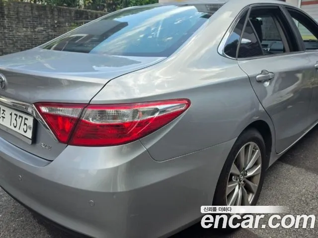 Toyota Camry — интерьер