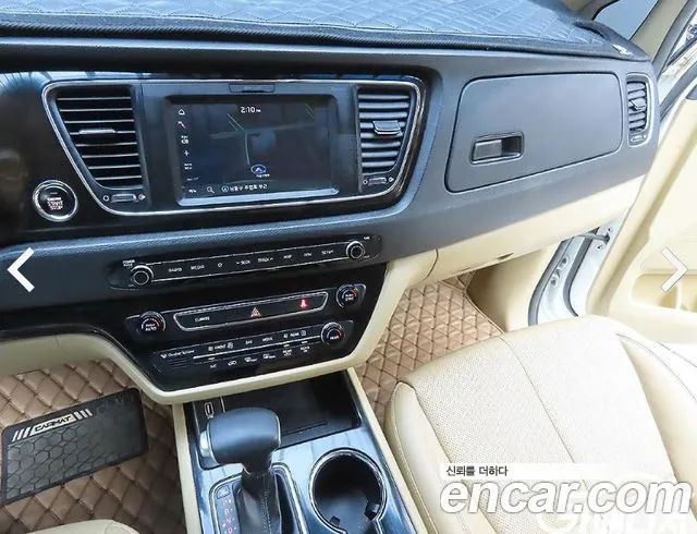 Kia Carnival — интерьер