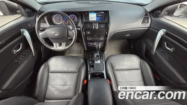 Renault Korea SM7 — интерьер