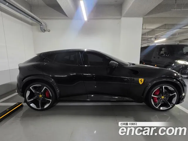 Ferrari Purosangue — интерьер