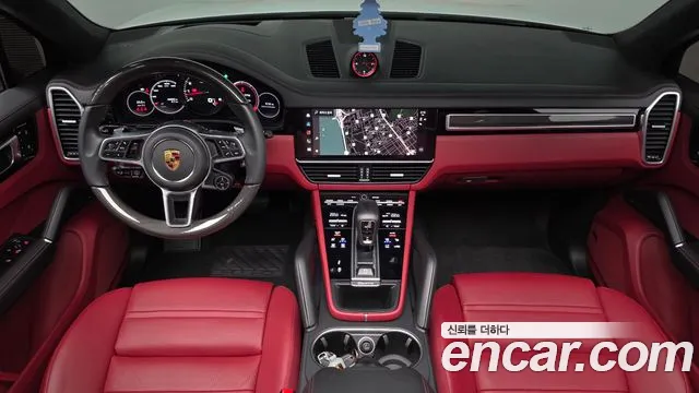 Porsche Cayenne — интерьер