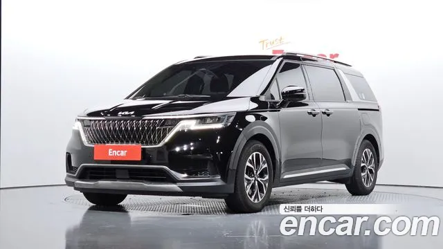 Kia Carnival — экстерьер