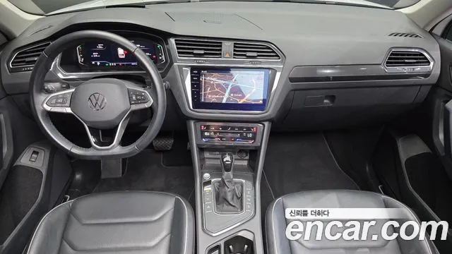 Volkswagen Tiguan — интерьер
