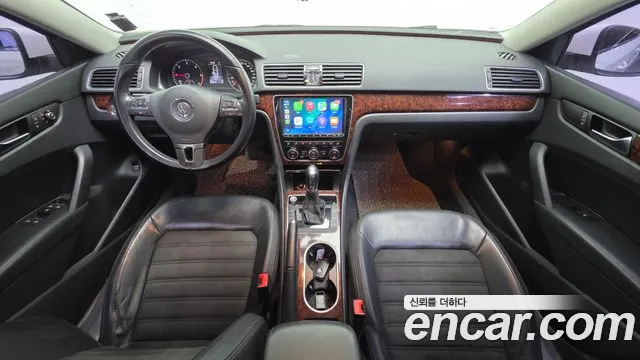 Volkswagen Passat — интерьер