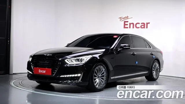 Genesis EQ900