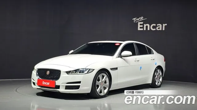 Jaguar XE — экстерьер