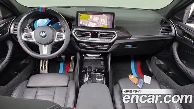 BMW X4 — интерьер