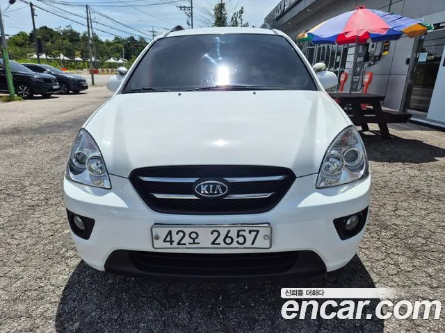 Kia Carens — экстерьер