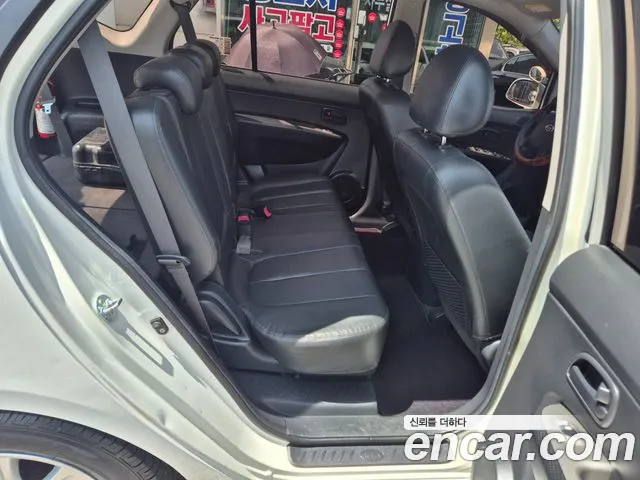 Kia Carens — интерьер