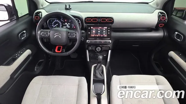 Citroën / DS C3 Aircross — интерьер