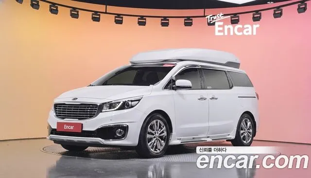 Kia Carnival — экстерьер