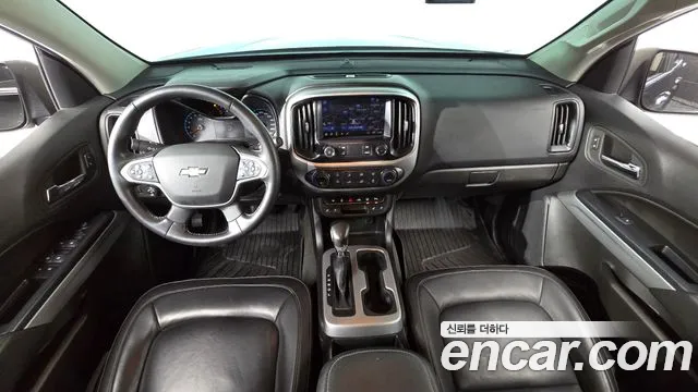 Chevrolet Korea Colorado — интерьер