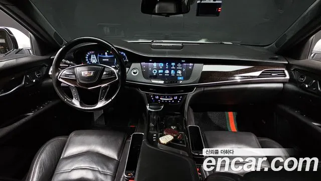 Cadillac CT6 — интерьер