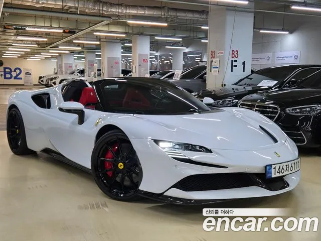 Ferrari SF90 — интерьер