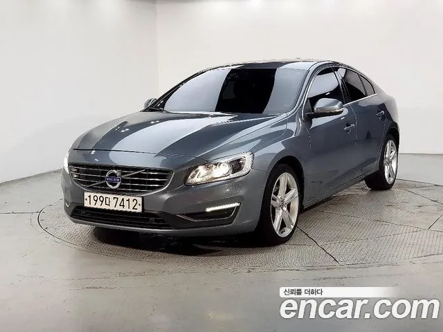 Volvo S60 — экстерьер