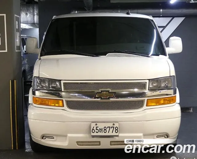 Chevrolet Express Van — экстерьер