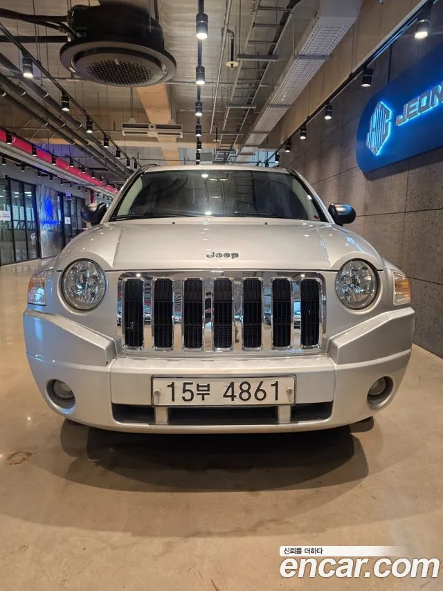 Jeep Compass — экстерьер