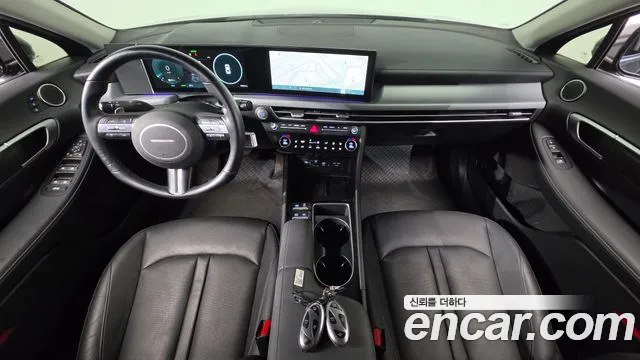 Hyundai Sonata — интерьер