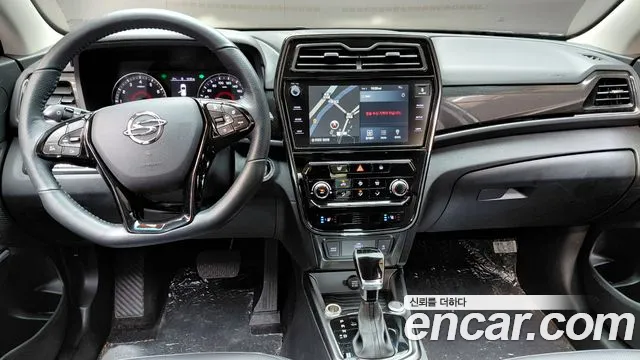 KG Mobility Tivoli — интерьер