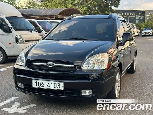 Kia Carens — экстерьер