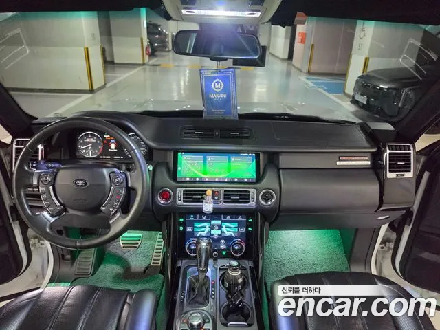 Land Rover Range Rover — интерьер