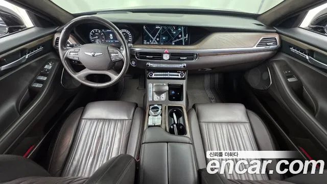 Genesis G90 — интерьер
