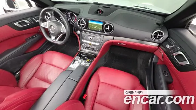 Mercedes-Benz SL-класс — интерьер