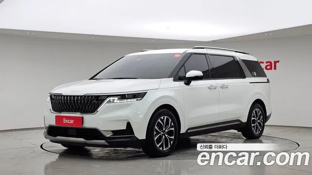 Kia Carnival — экстерьер