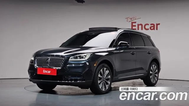 Lincoln Corsair — экстерьер