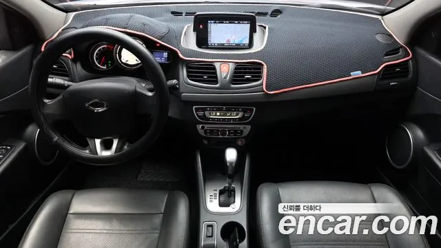 Renault Korea SM3 — интерьер