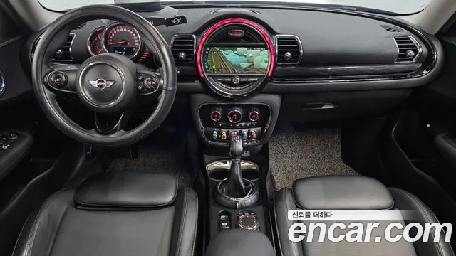 MINI Clubman — интерьер