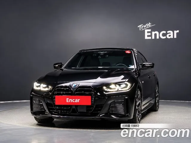 BMW i4 — экстерьер