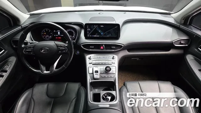 Hyundai Santa Fe — интерьер
