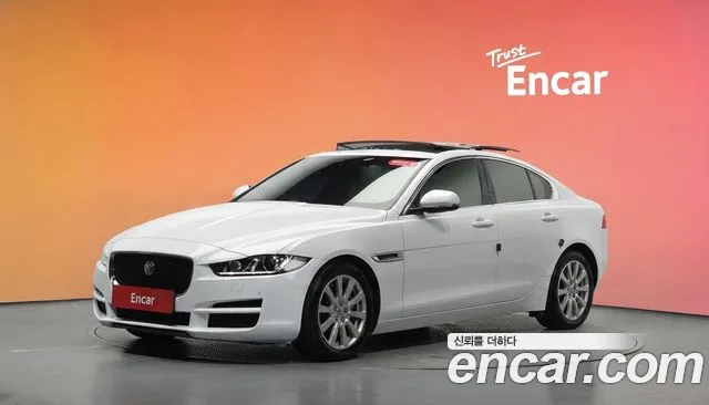 Jaguar XE — экстерьер