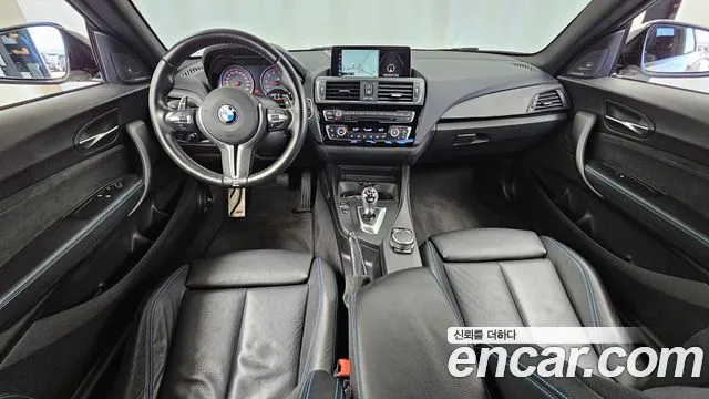 BMW M2 — интерьер