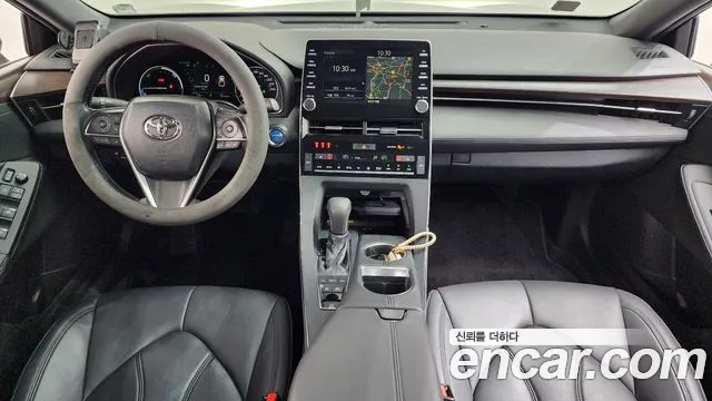 Toyota Avalon — интерьер