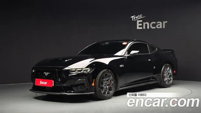 Ford Mustang — экстерьер