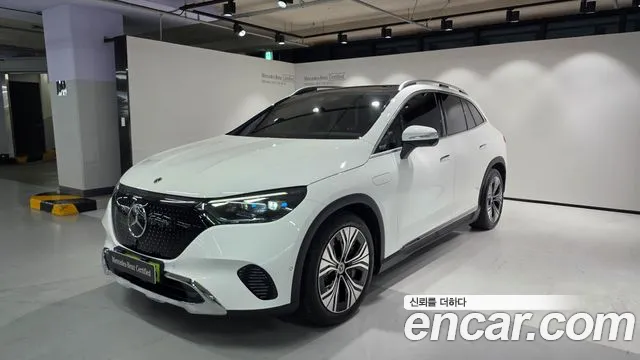 Mercedes-Benz EQE — экстерьер