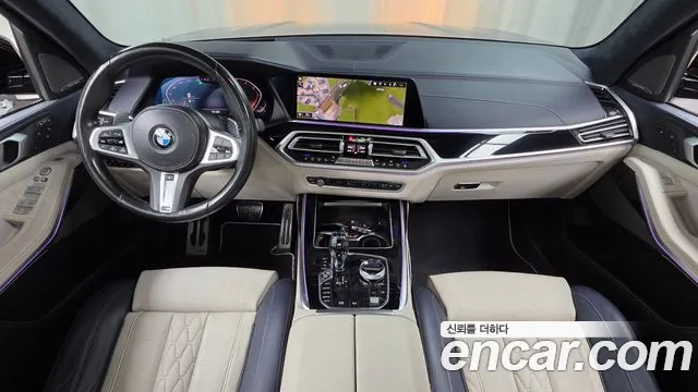 BMW X7 — интерьер