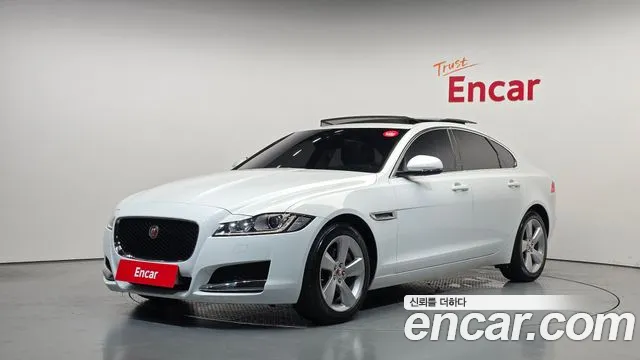 Jaguar XF — экстерьер