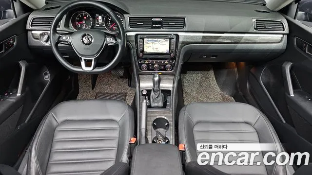 Volkswagen Passat — интерьер