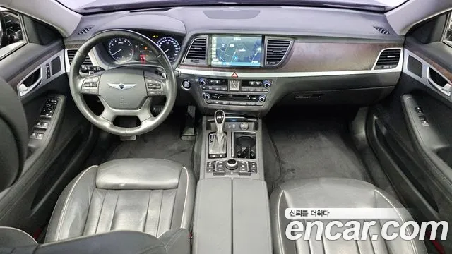 Hyundai Genesis — интерьер