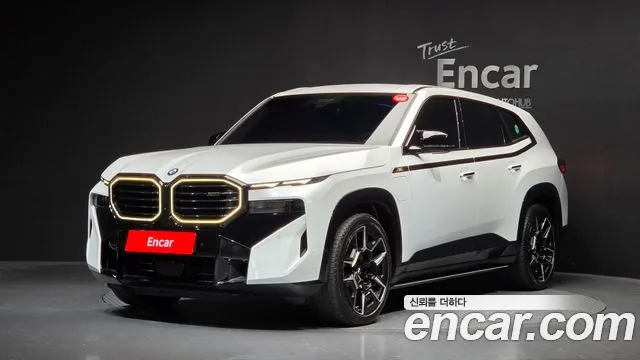 BMW XM — экстерьер