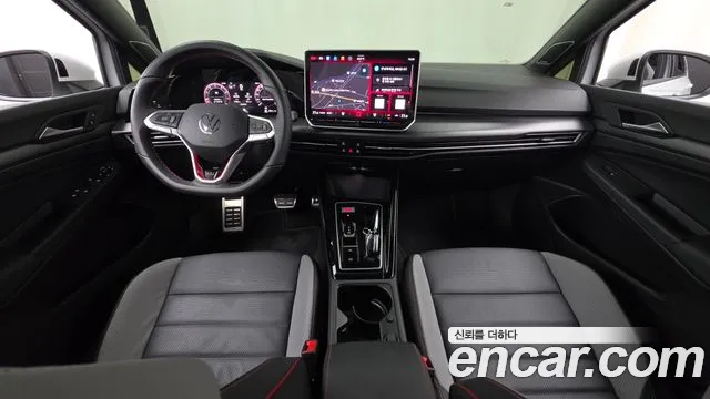 Volkswagen Golf — интерьер