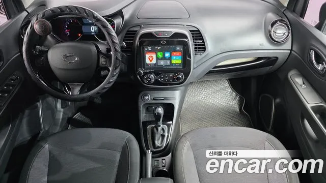 Renault Korea QM3 — интерьер