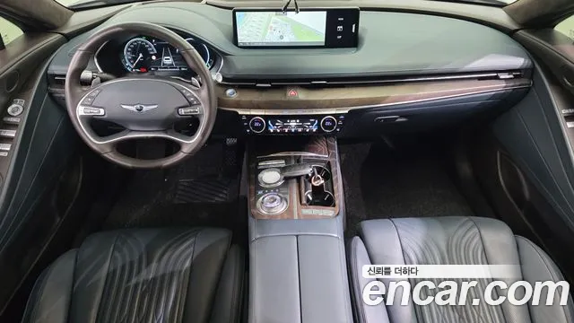 Genesis G80 — интерьер