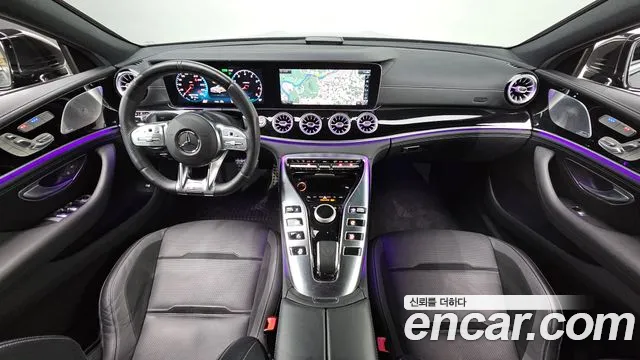 Mercedes-Benz AMG GT — интерьер